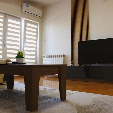 S Apartment Skopje Eksteriør bilde